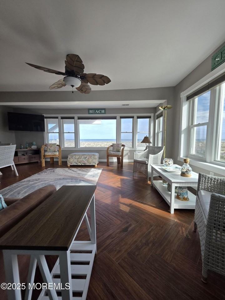 42 Dune Ter - Photo 4 of 17