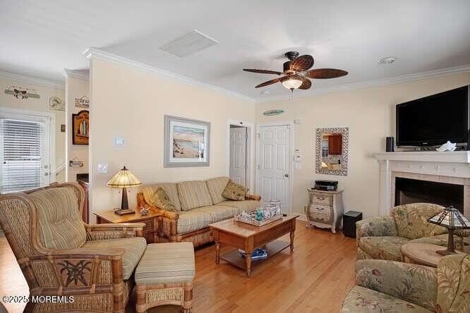 55 Barnegat Way - Photo 3 of 26