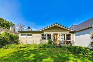 featured image of 616 S Monroe St