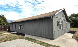 featured image of 6951 Garden Dr #B