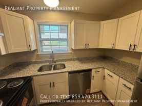 304 Parker Pl - Photo 1 of 1