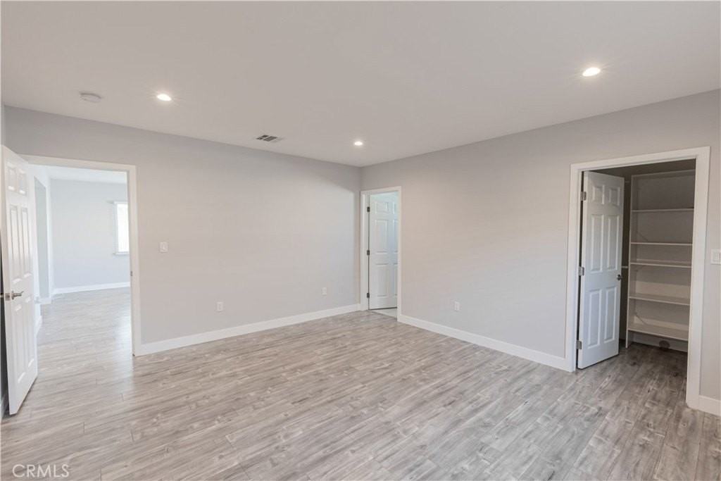 6848 Willis Ave - Photo 6 of 17