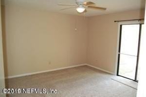 2939 Lakeside Villa Dr Apt G #G - Photo 5 of 9