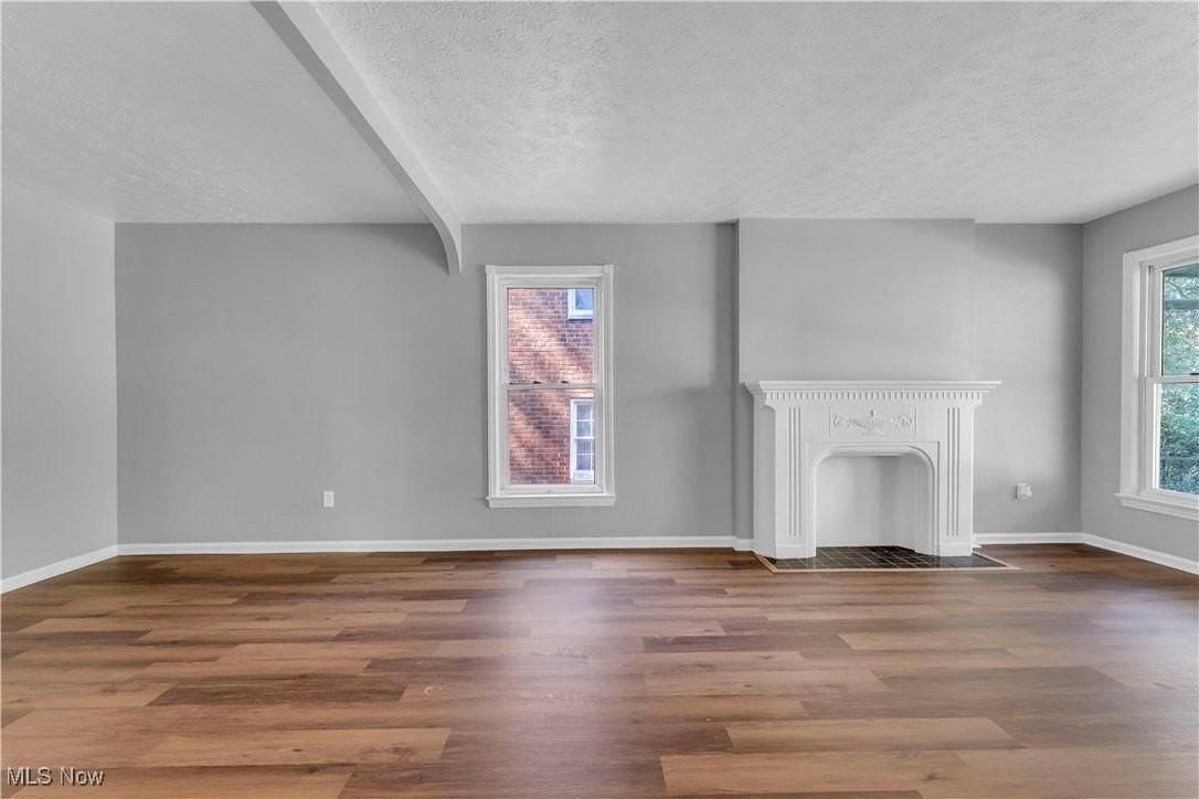 20716 Kenyon Dr - Photo 5 of 27