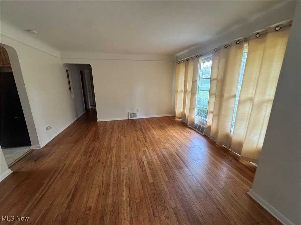 2730 Columbia Road - Photo 5 of 15