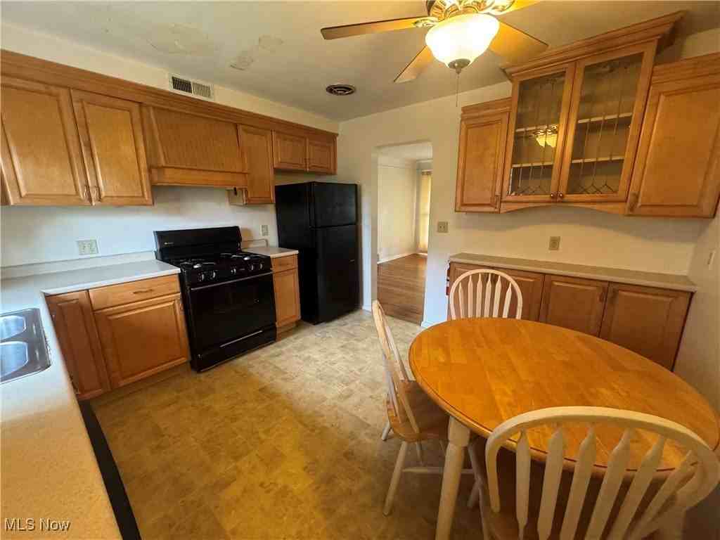 2730 Columbia Road - Photo 7 of 15