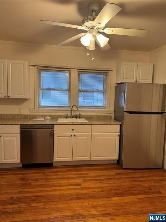 15-36 Parmelee Ave - Photo 7 of 14