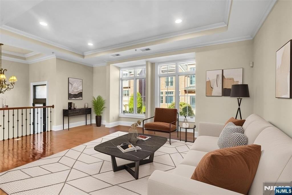 17 Moorings Ln - Photo 2 of 47