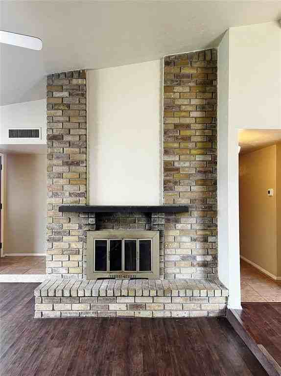 1802 Natchez Ct - Photo 4 of 16