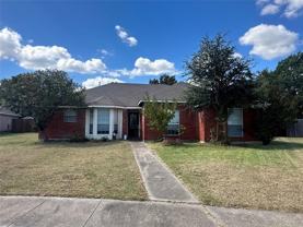 107 Vassar St - Photo 1 of 1