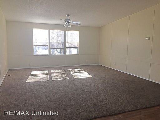 2014 Hickory Way - Photo 3 of 13
