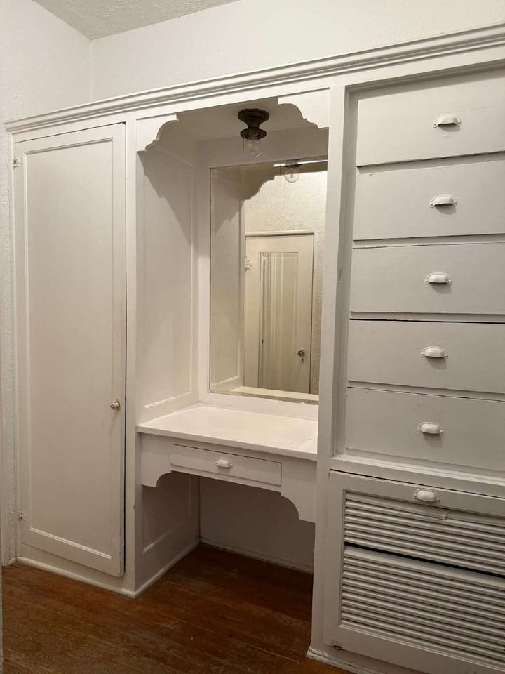 327 W Huisache Ave #3 - Photo 6 of 13