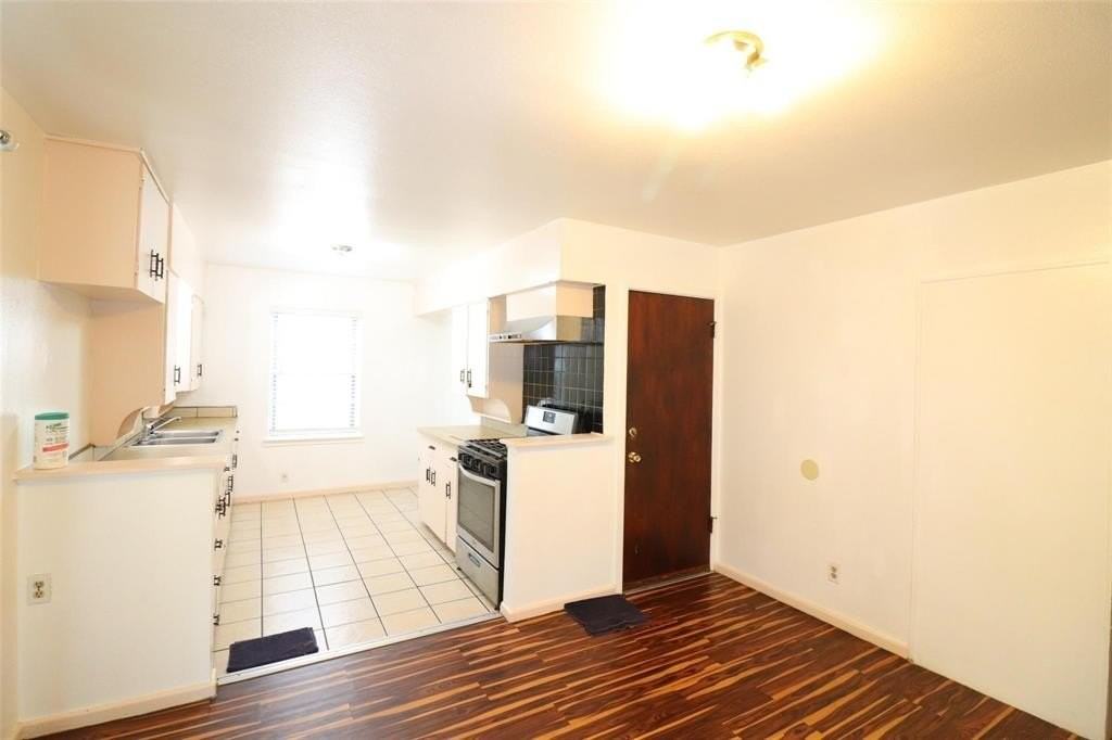 9107 Rustown Dr - Photo 5 of 30