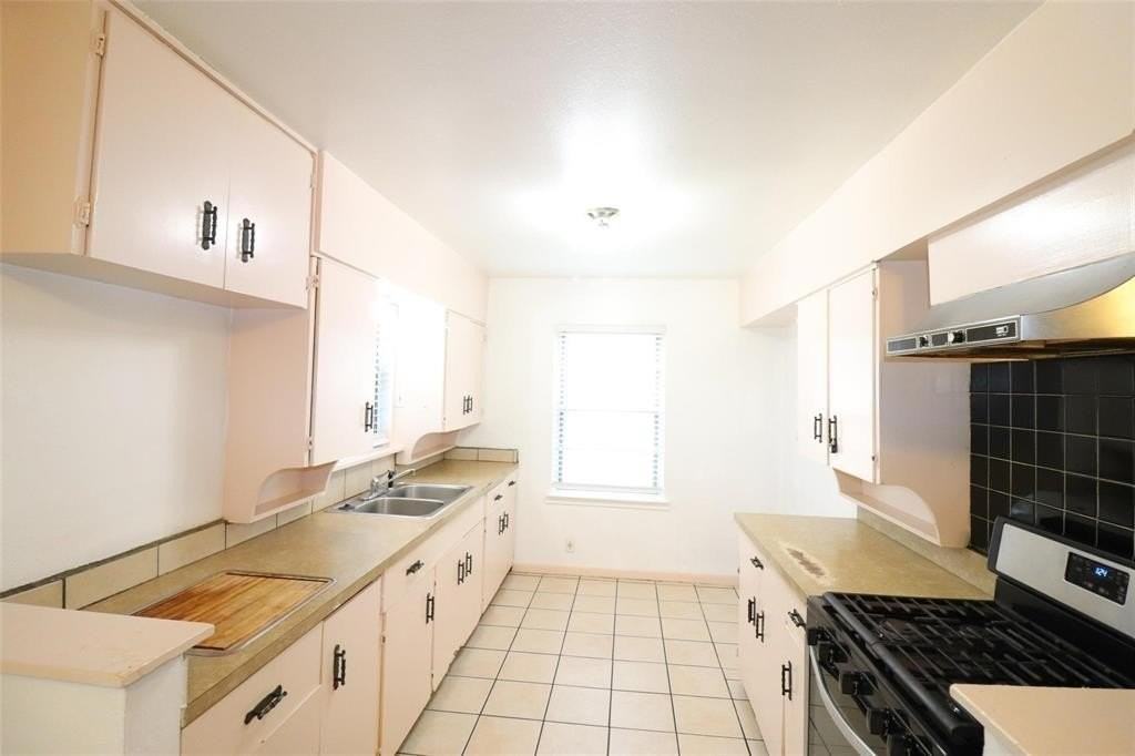 9107 Rustown Dr - Photo 6 of 30