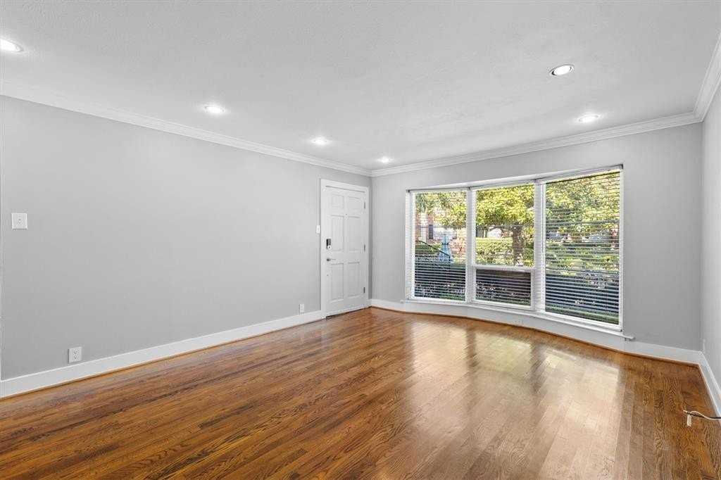 3012 Mahanna Springs Drive #A - Photo 4 of 32