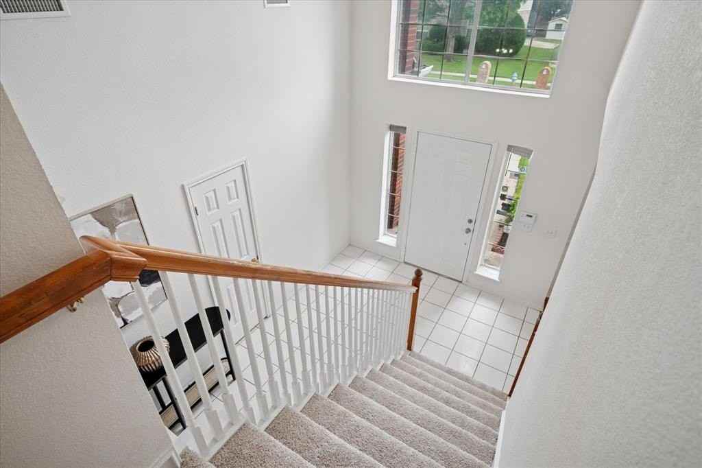 6629 Wickliff Trl - Photo 6 of 25