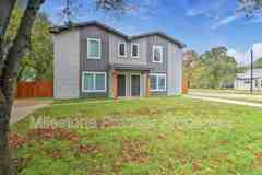 603 W Johnson St - Photo 1 of 1