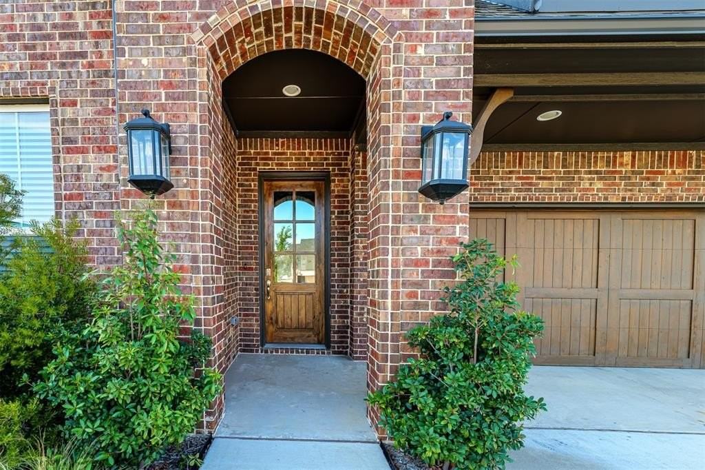 764 Tallgrass Dr - Photo 2 of 39