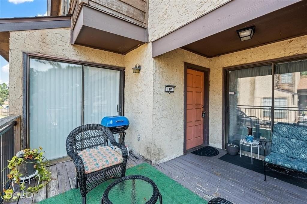 3100 Fairfield Ave #10D - Photo 5 of 28