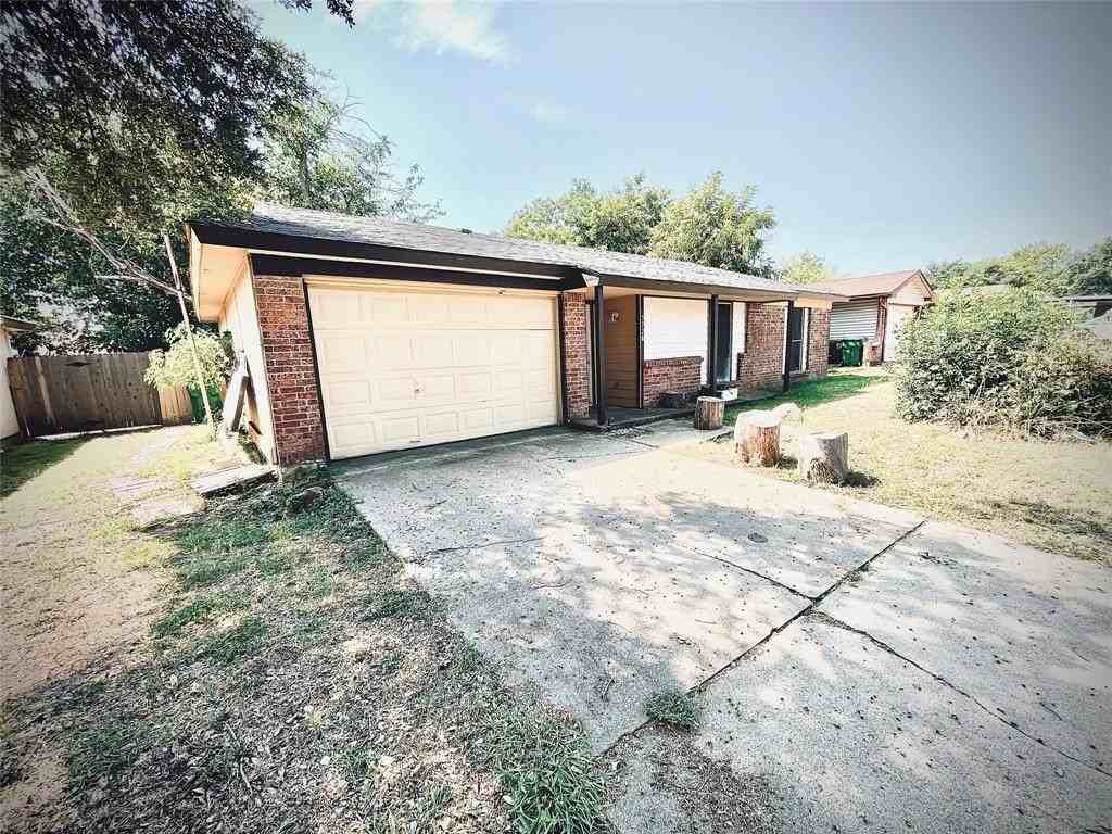 5728 Bonner Dr - Photo 2 of 13