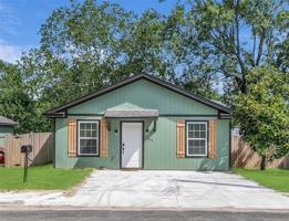 featured image of 308 S 3rd St