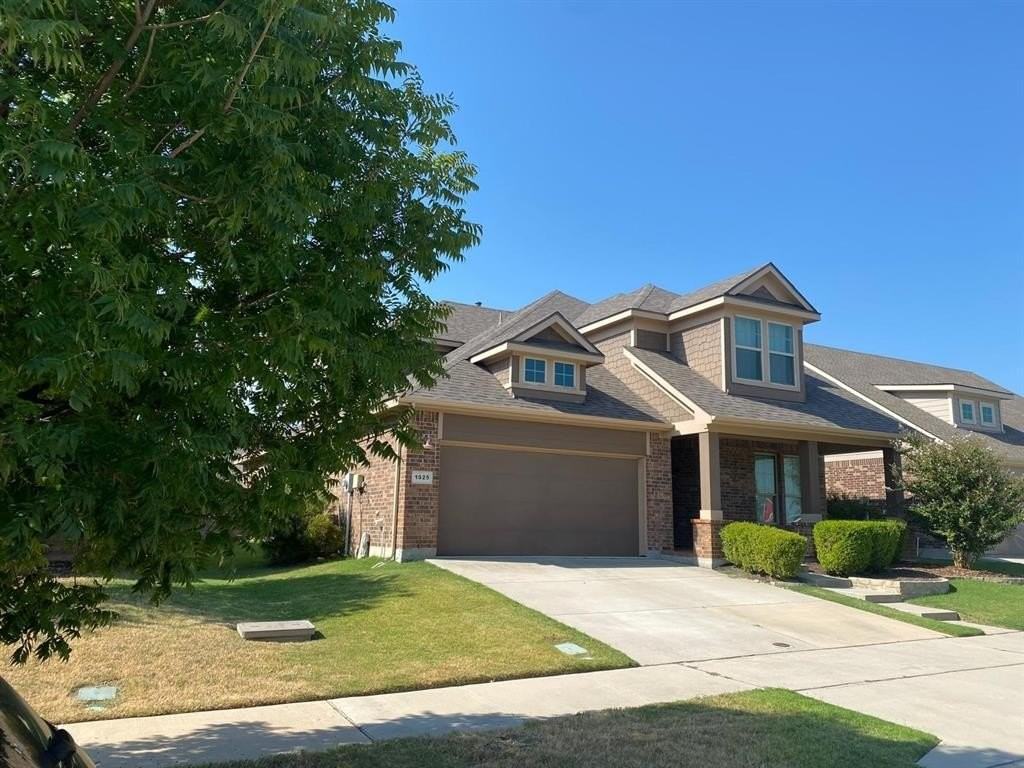 1925 Homestead Way - Photo 2 of 22