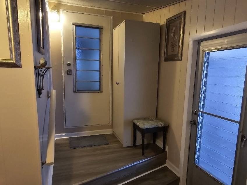 6623 Arizona St - Photo 6 of 16