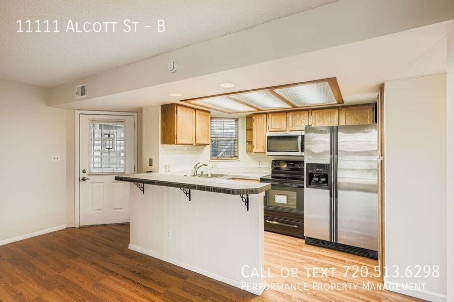 11111 Alcott St #B - Photo 4 of 17