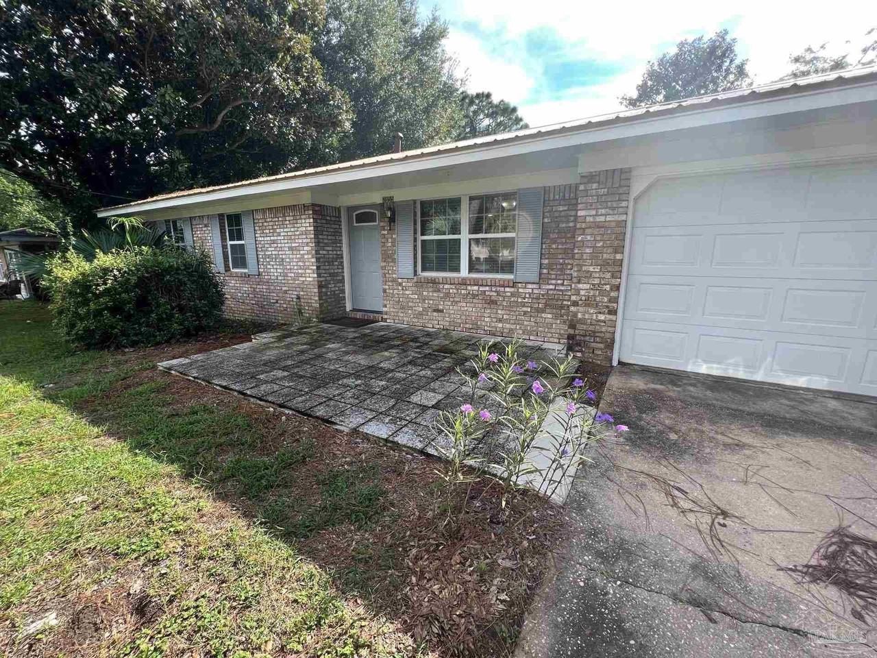 2855 Bayview Way - Photo 2 of 19