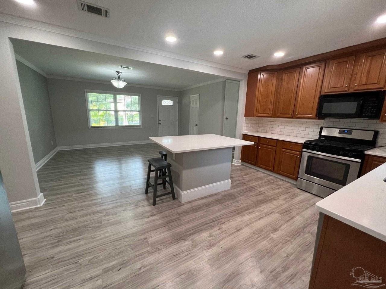 2855 Bayview Way - Photo 5 of 19