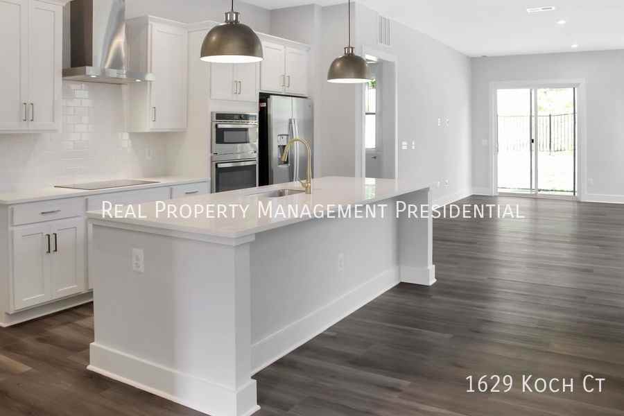 1629 Koch Ct - Photo 2 of 26