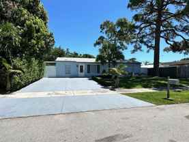 2300 Sw 43rd Ter #1 - Photo 1 of 1