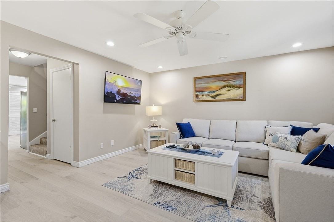 4019 Silver Palm Dr Unit 8 #8 - Photo 3 of 30