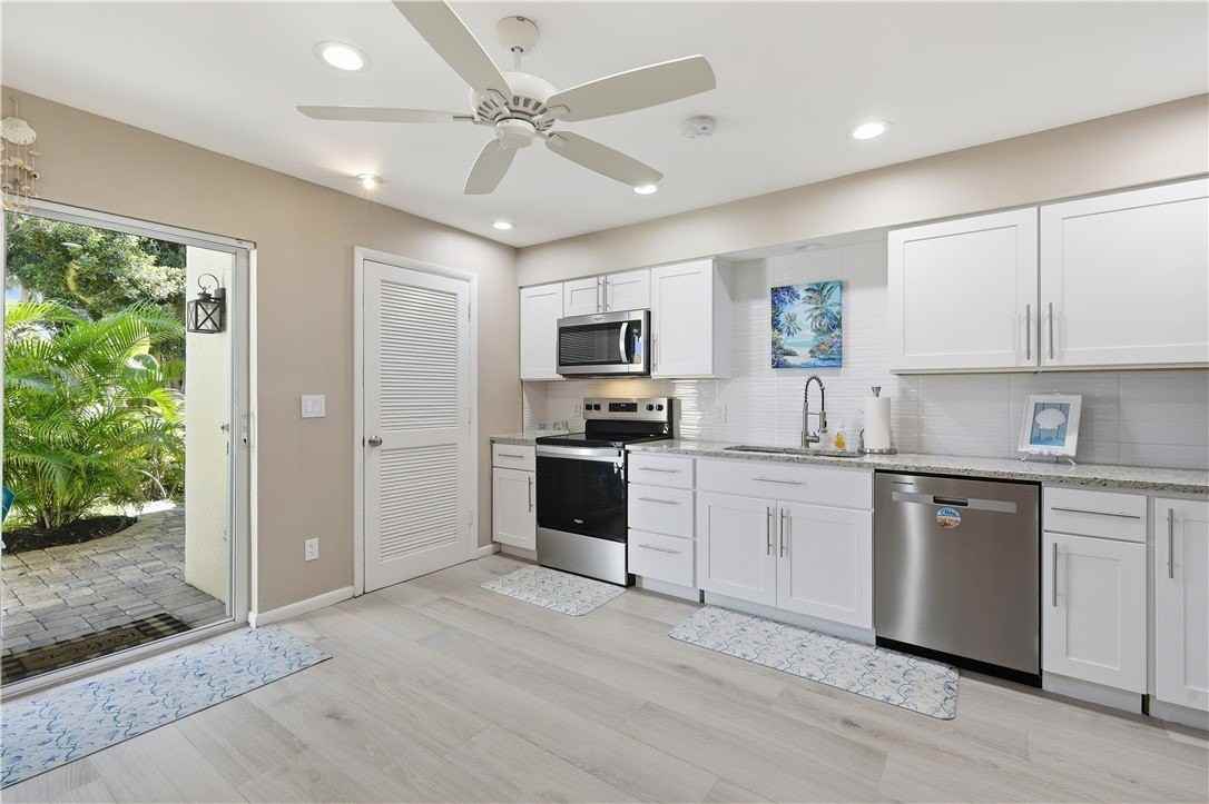 4019 Silver Palm Dr Unit 8 #8 - Photo 5 of 30