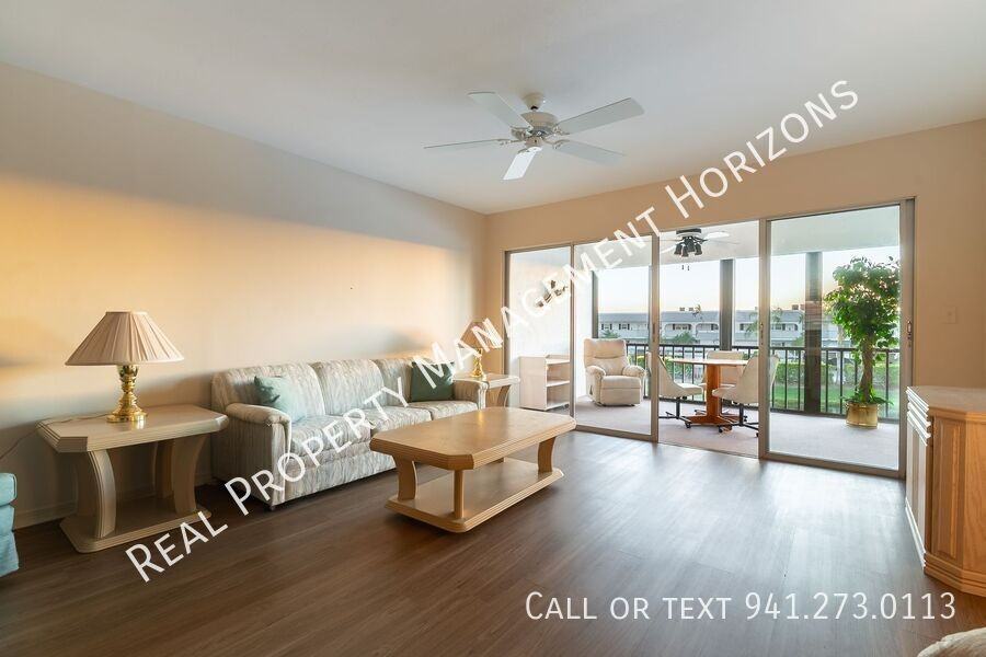 4813 Independence Drive - Photo 3 of 25