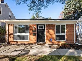 1871 Almont St - Photo 1 of 1