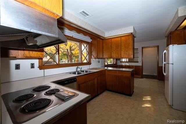 851 Helston Road - Photo 7 of 29