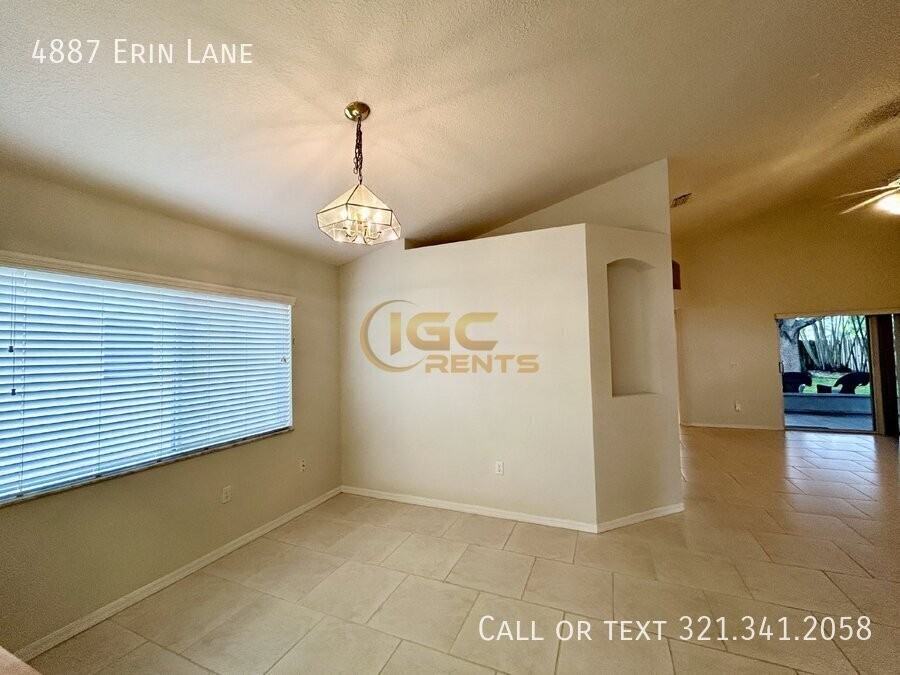 4887 Erin Lane - Photo 3 of 22