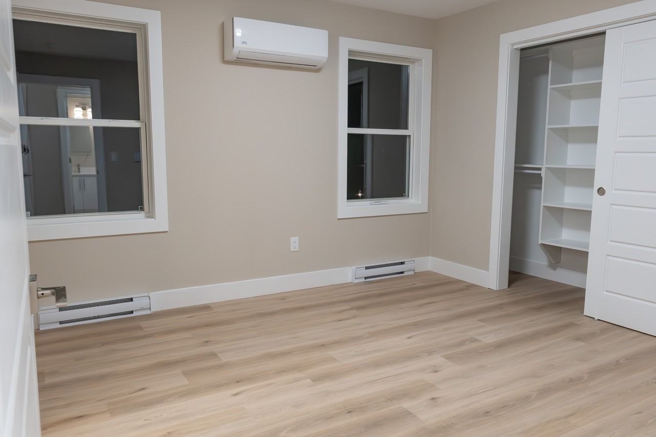 3 Charlton Avenue #1 - Photo 5 of 12