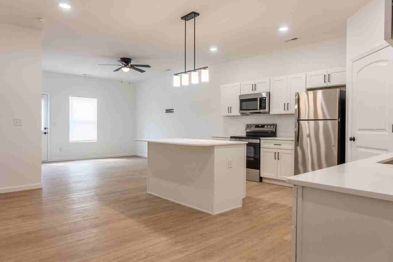 62 Santo Domingo Dr - Photo 2 of 26