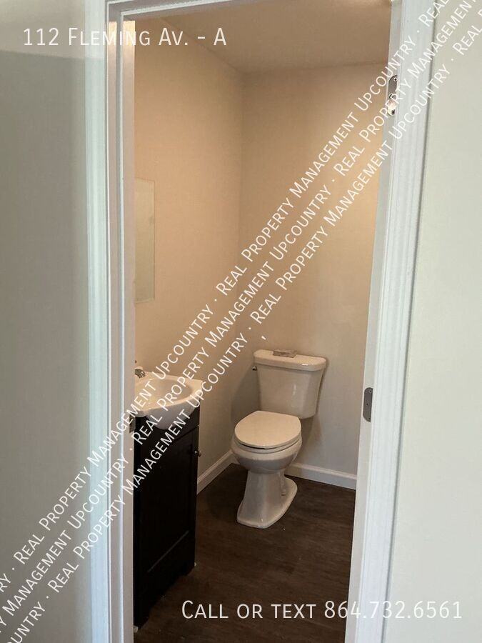 112 Fleming Avenue #A - Photo 6 of 28