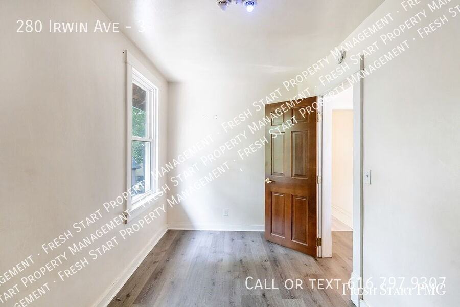 280 Irwin Ave #3 - Photo 4 of 14