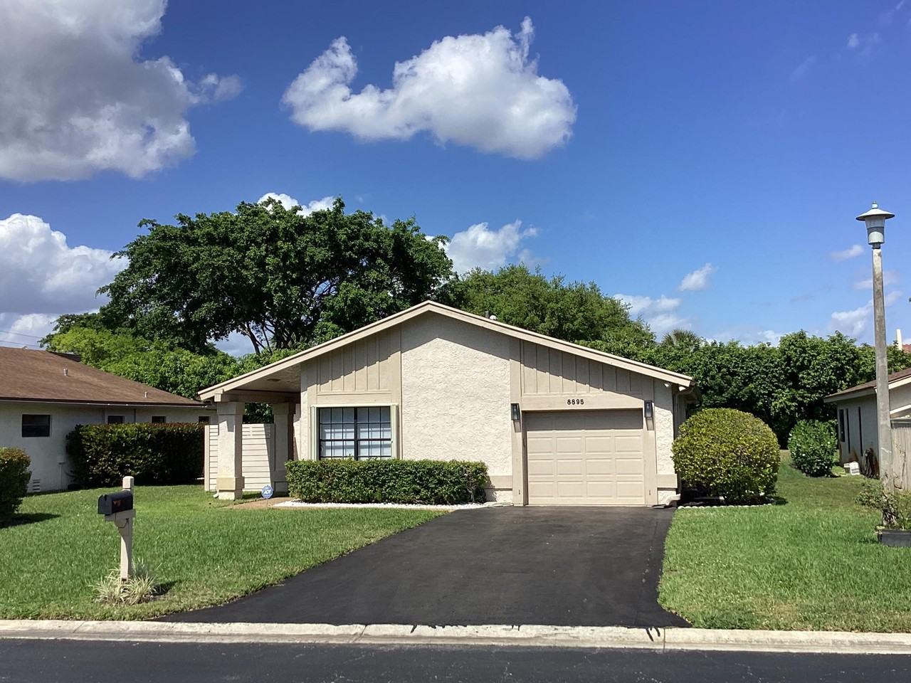 8895 Old Pine Rd #4 - Photo 2 of 46