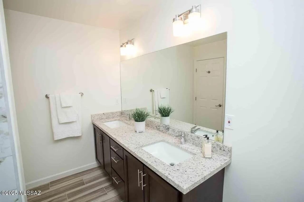 1651 Reno Ct - Photo 4 of 18