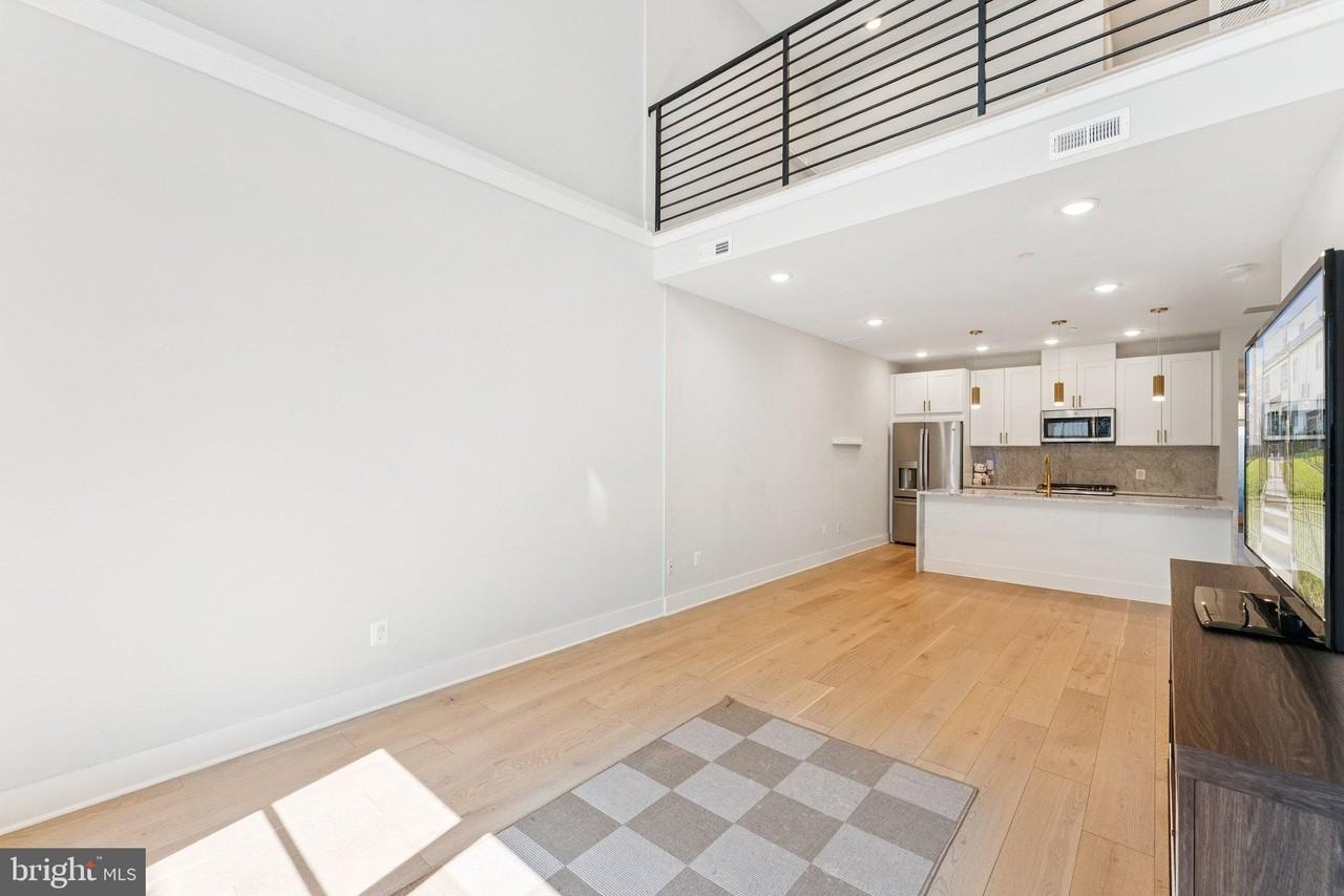 1705 Trinidad Ave Ne Apt 2 #2 - Photo 7 of 24