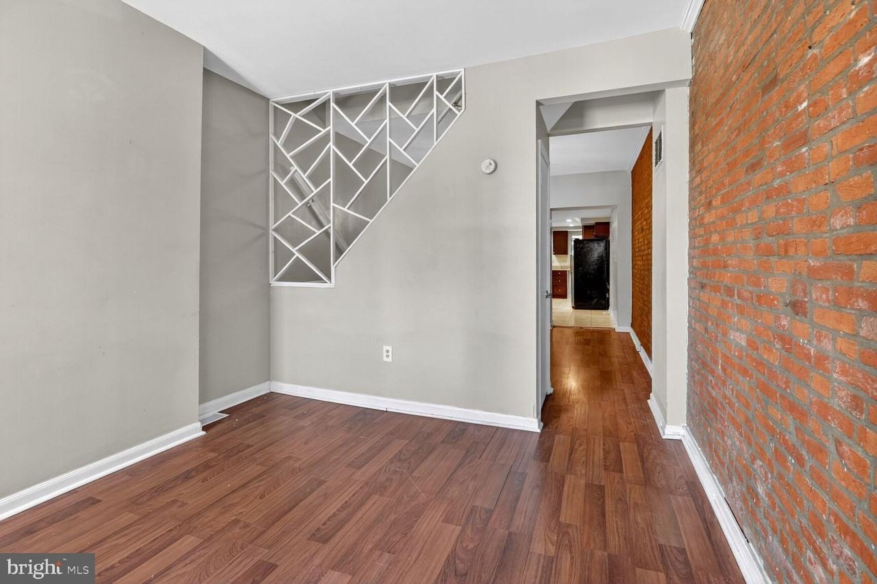 1505 South Hanover Street - Photo 2 of 15