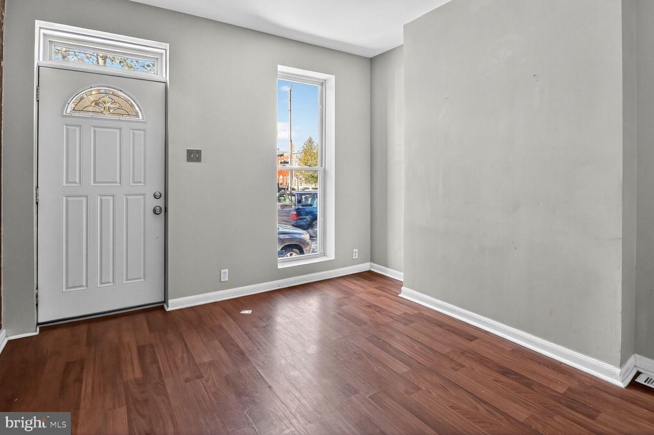 1505 South Hanover Street - Photo 3 of 15