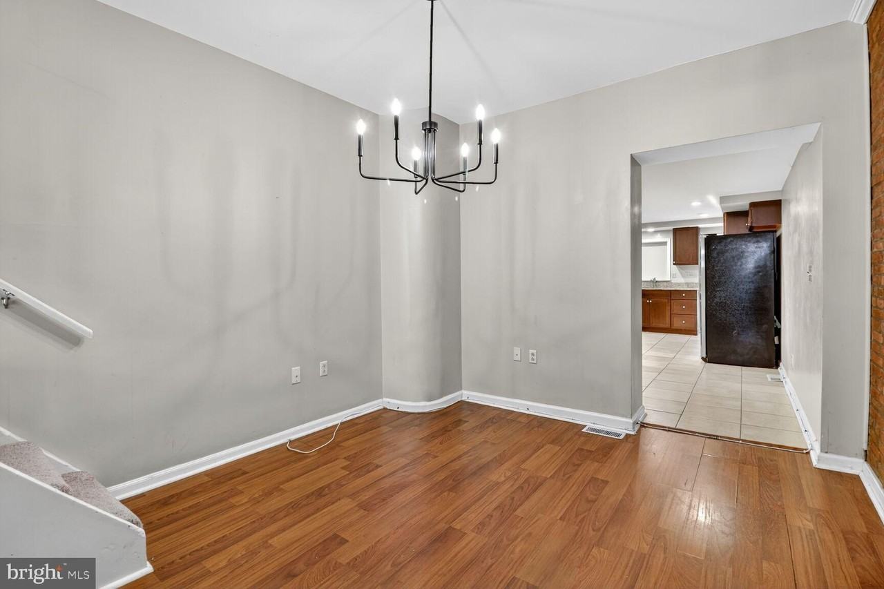 1505 South Hanover Street - Photo 4 of 15