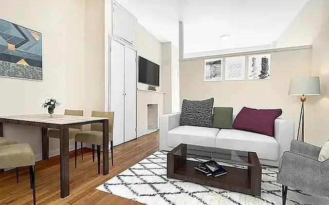 417 W 56th St #C2 - Photo 4 of 4