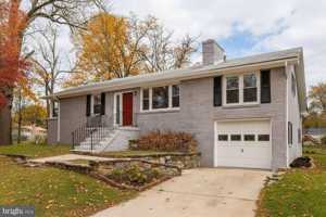 featured image of 4600 Lacy Ave